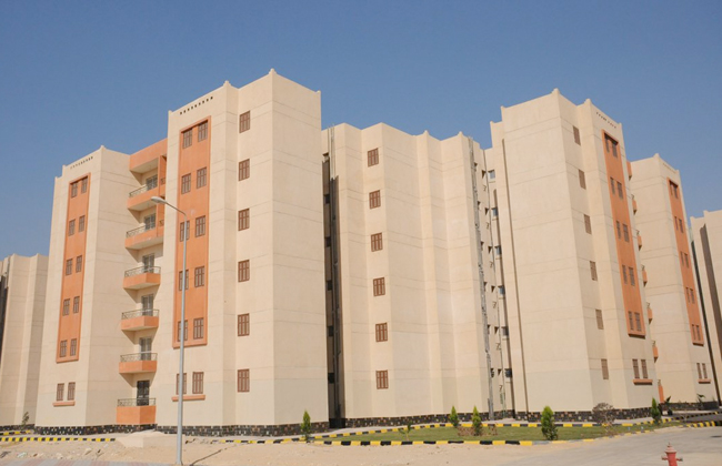 عمارات الإسكان في حي الأسمرات بالقاهرة