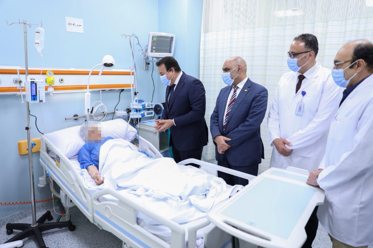 جولة بمستشفى التأمين الصحي بالعاصمة الإدارية الجديدة أثناء التشغيل التجريبي — صورة توضيحية لتطوير المستشفيات